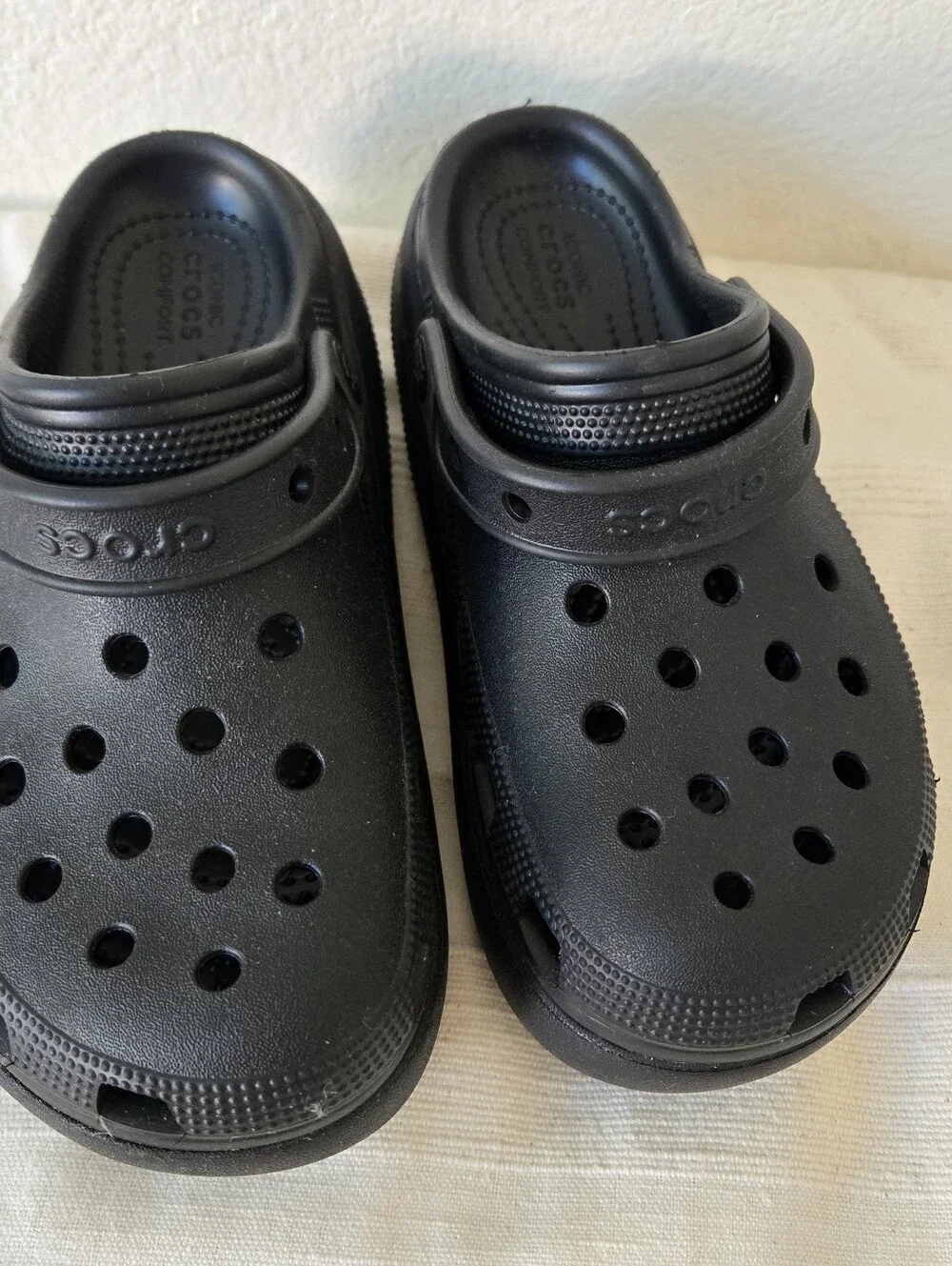 Juniors Crocs Classic Crush Platform Croc‎ Clog Sandals Size 4J Black Shoes